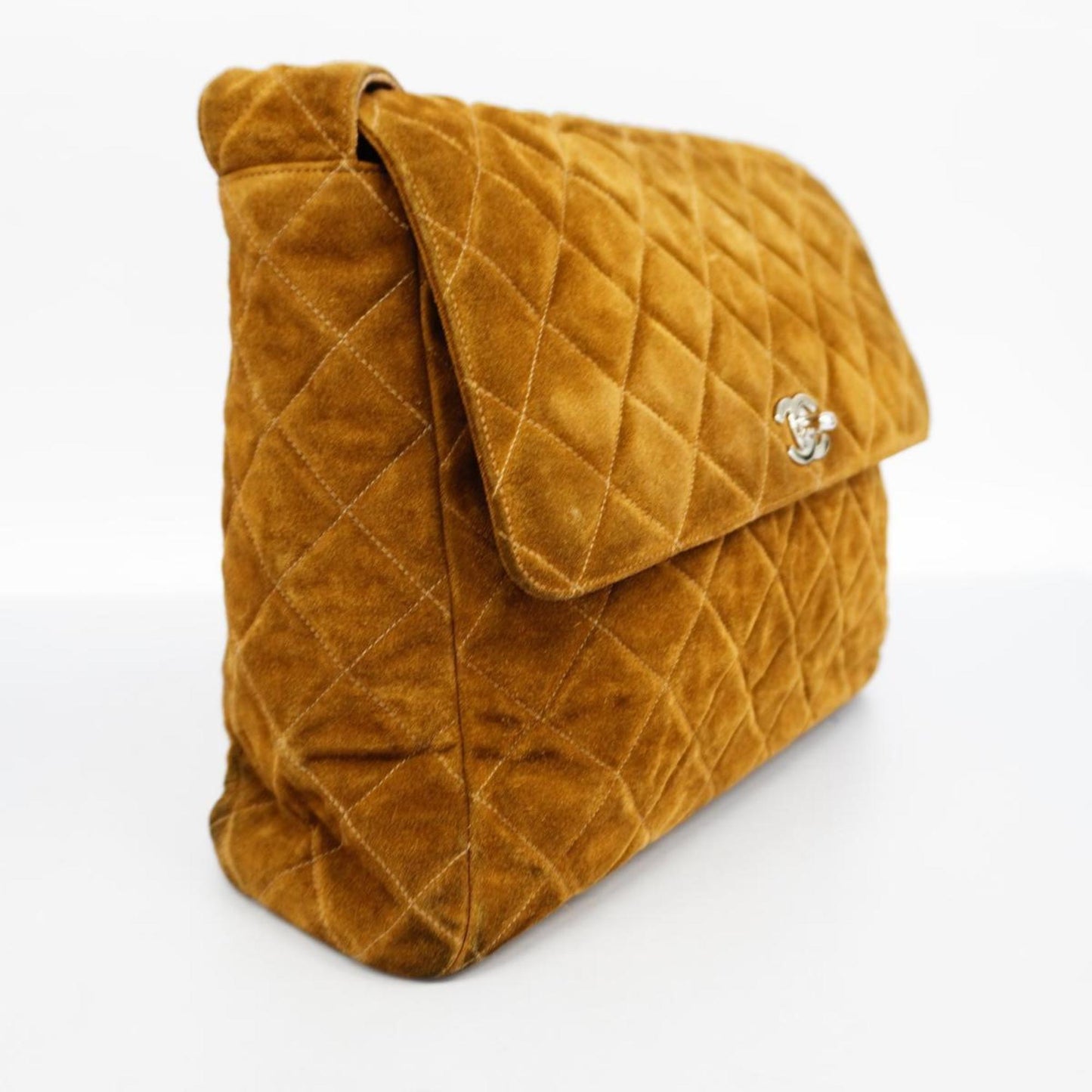 CHANEL Matelasse Shoulder Bag