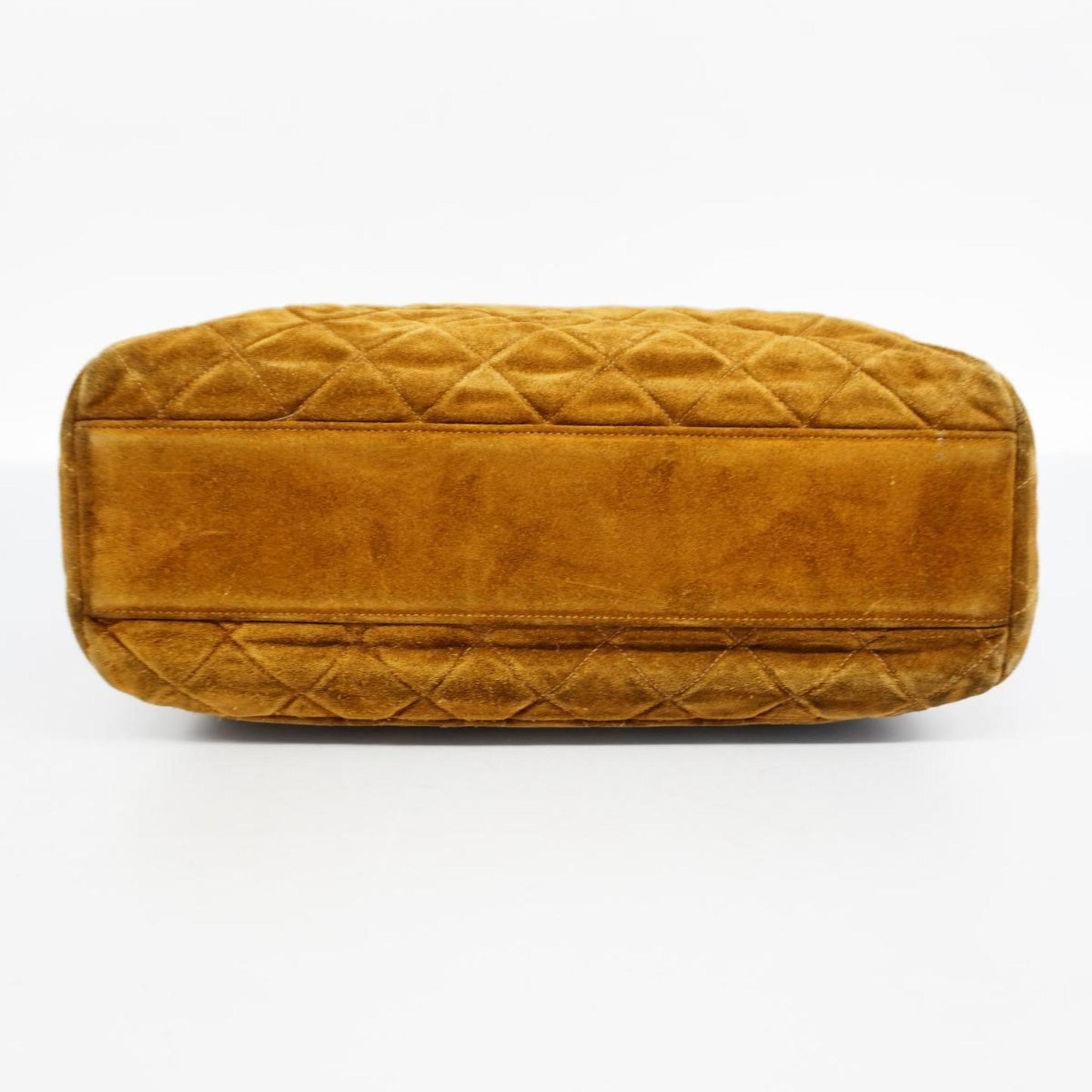 CHANEL Matelasse Shoulder Bag