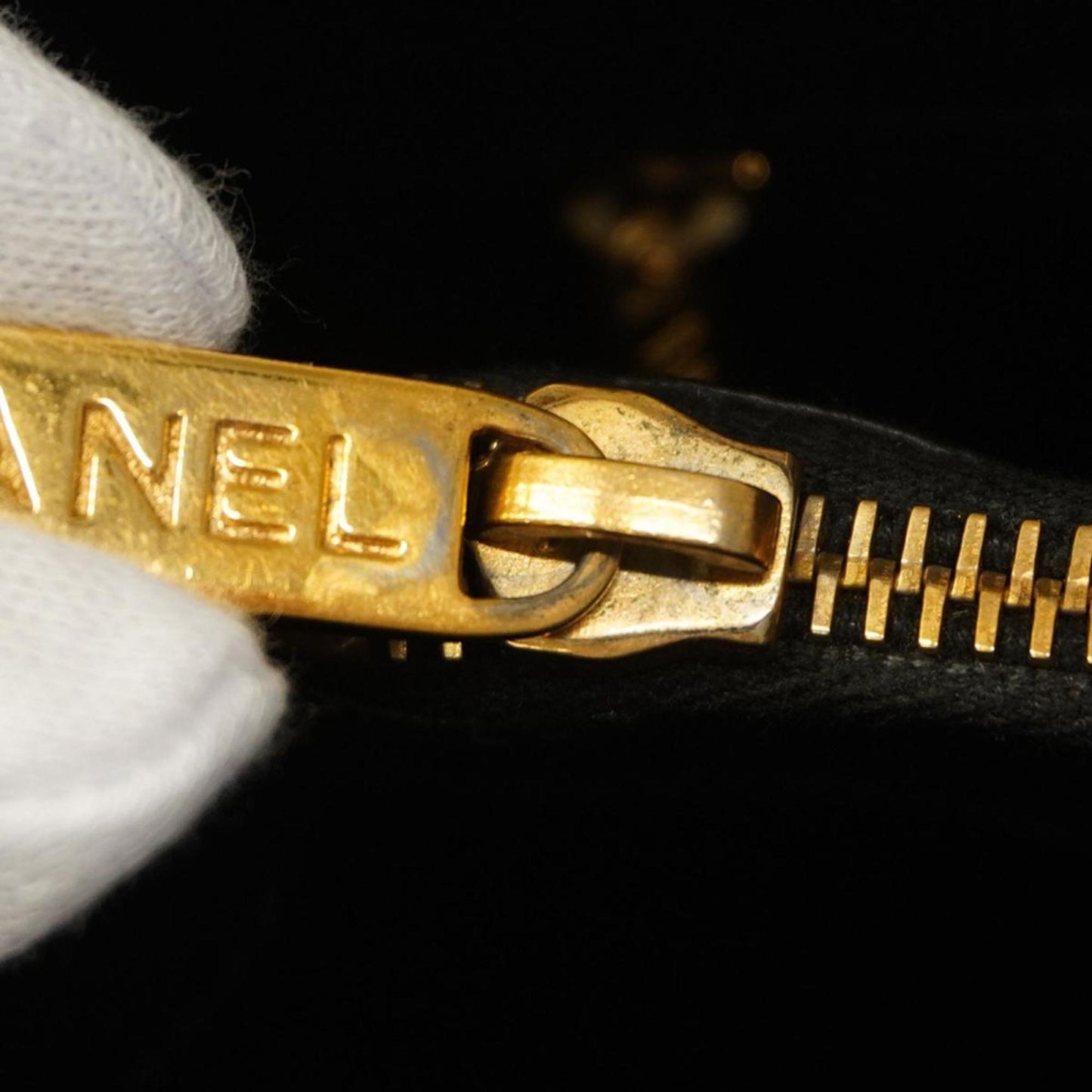 CHANEL Shopping Shoulder Bag
