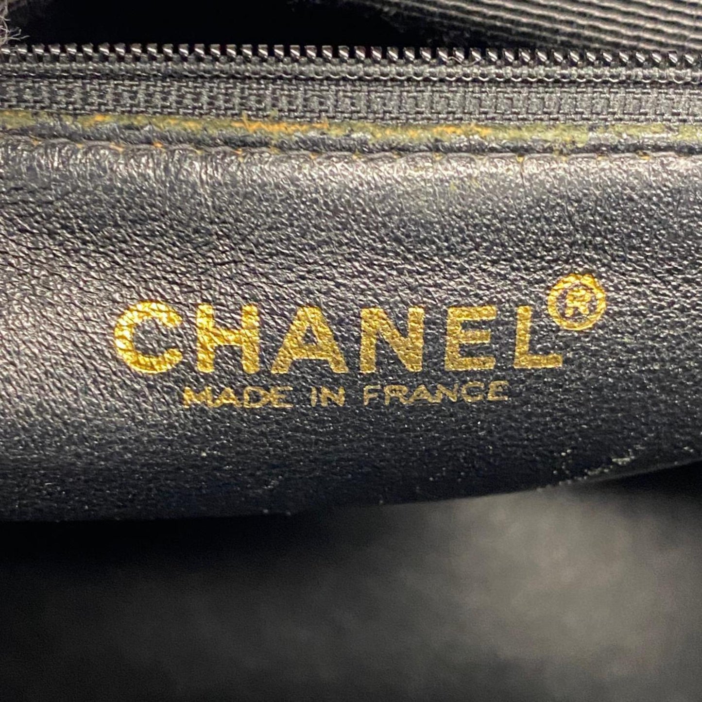CHANEL Shopping Tote
