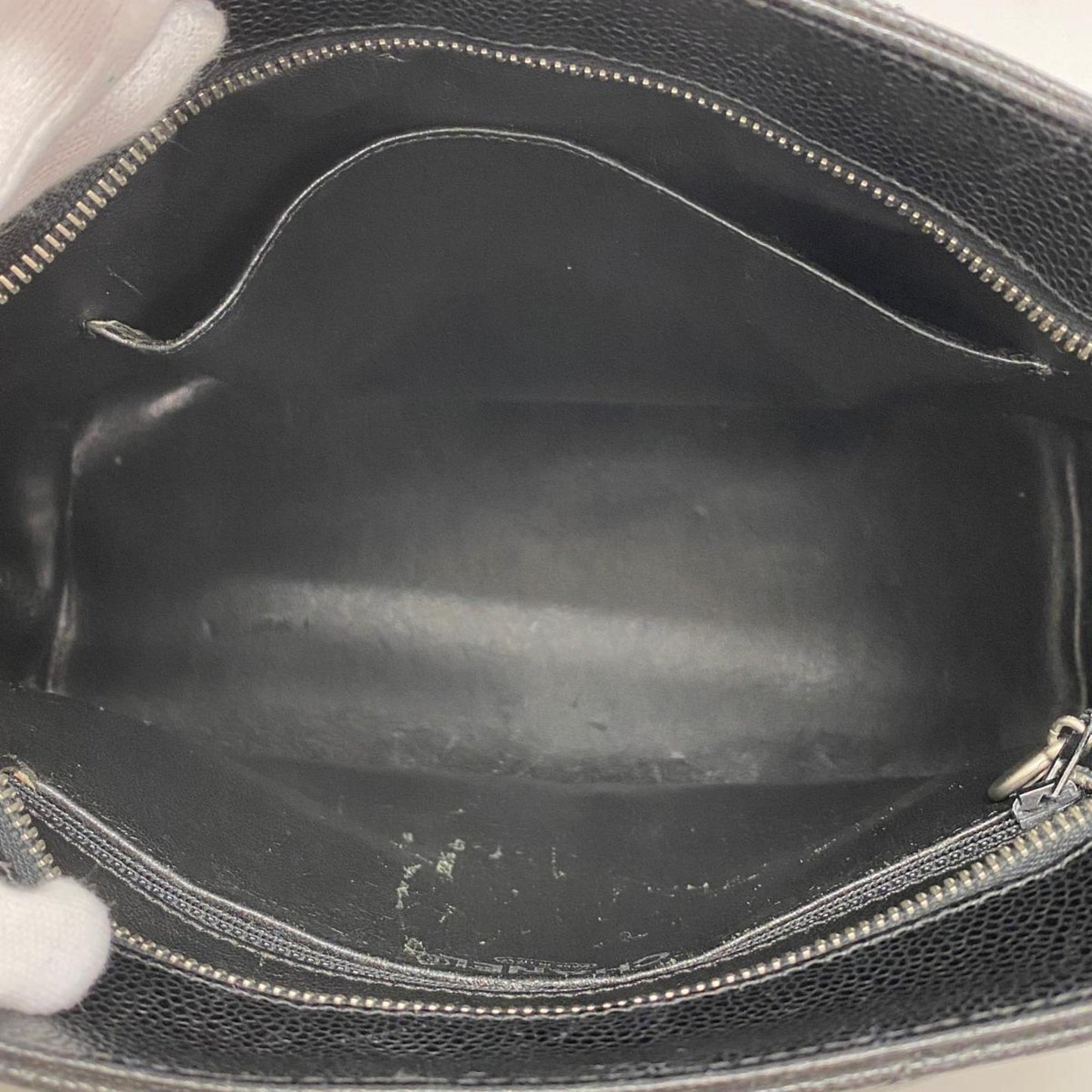 CHANEL Medaillon Tote