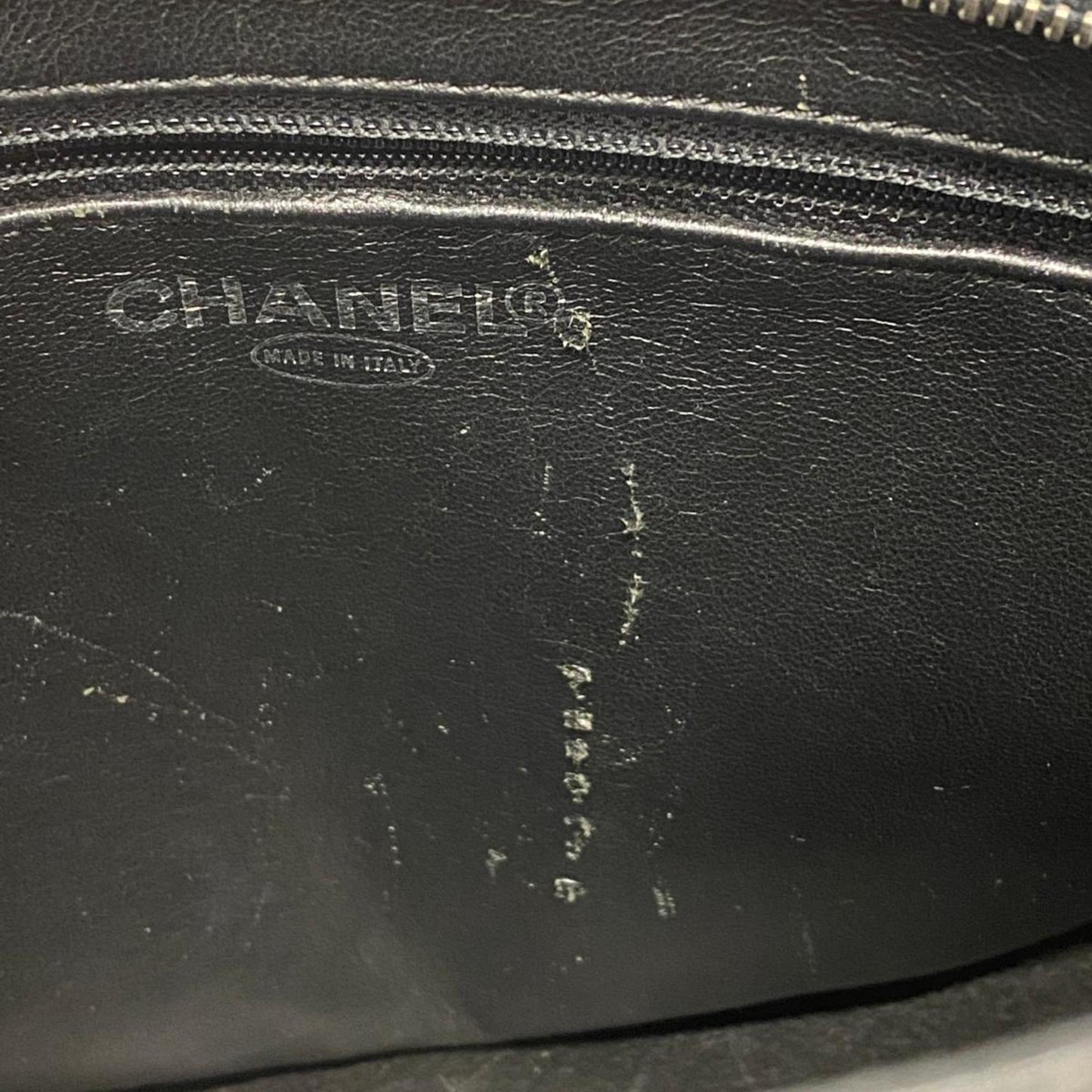 CHANEL Medaillon Tote