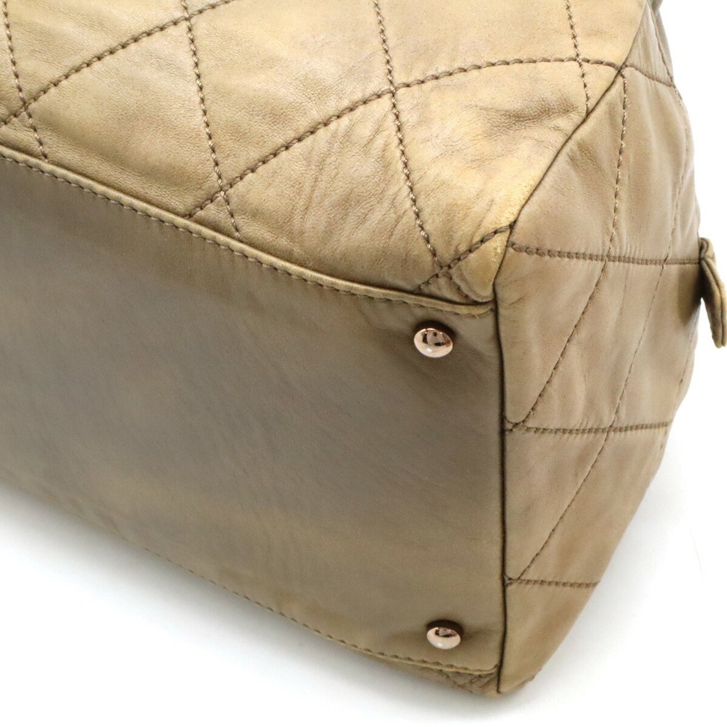 CHANEL Matelasse Tote