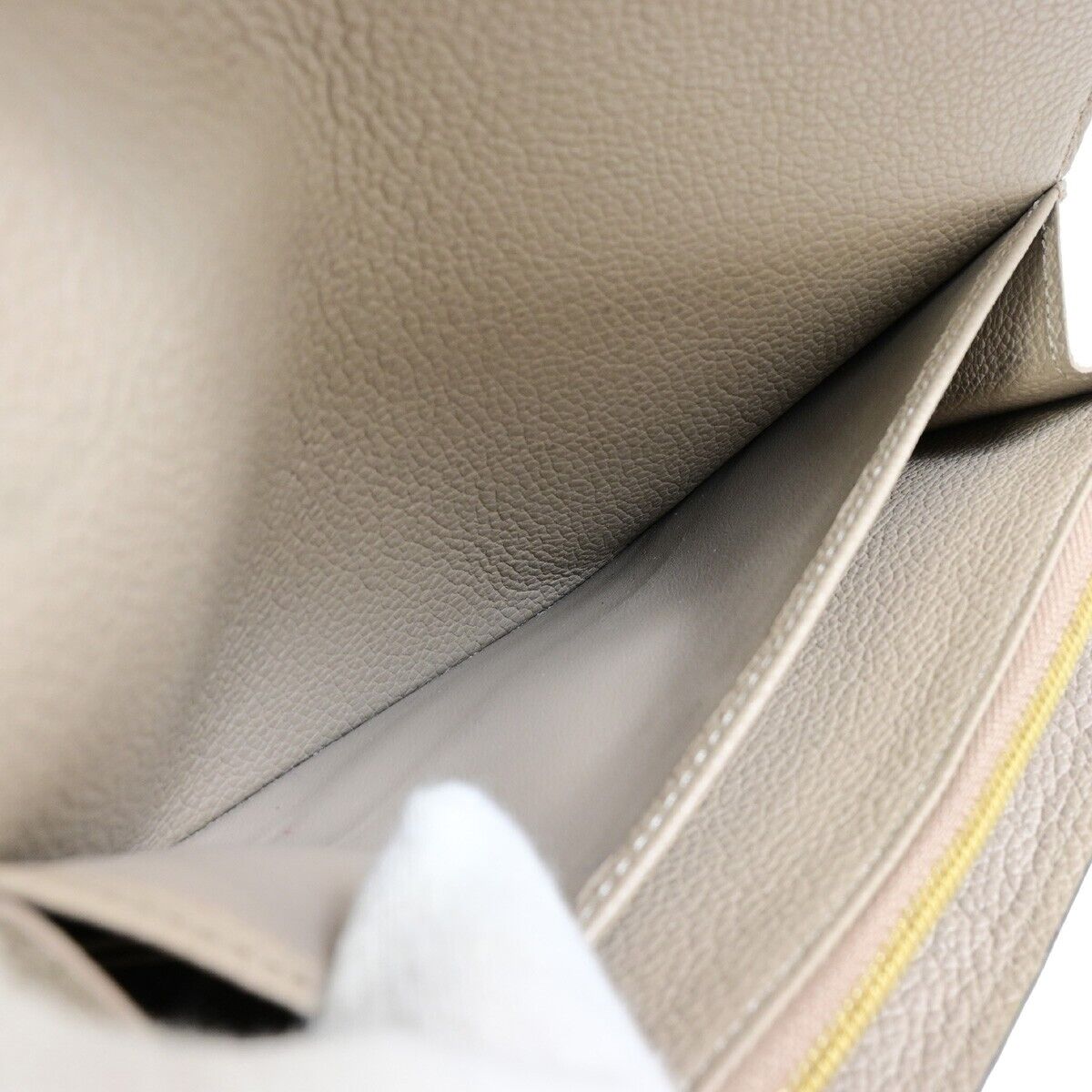 LOUIS VUITTON Sarah Wallet