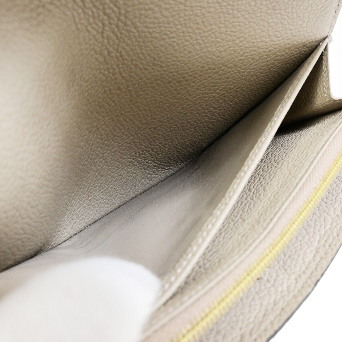 LOUIS VUITTON Sarah Wallet