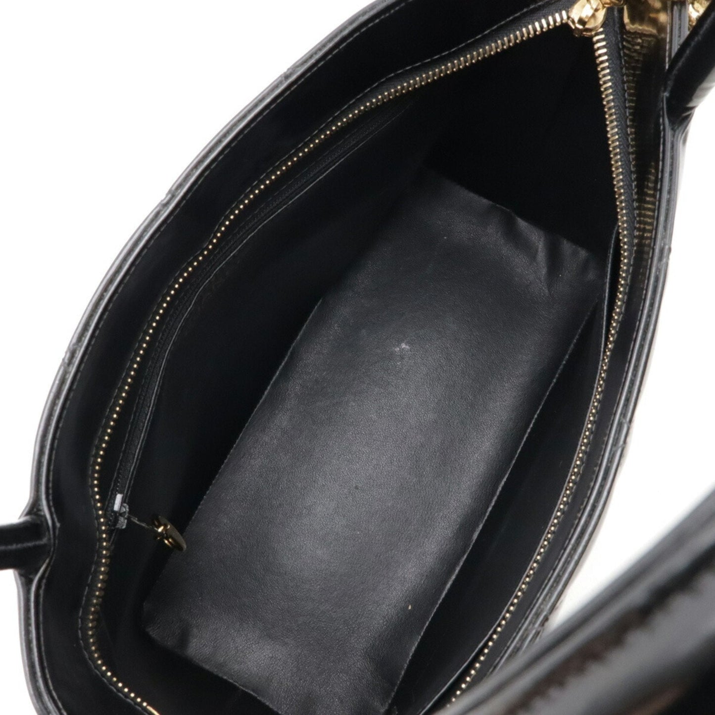 CHANEL Medaillon Tote