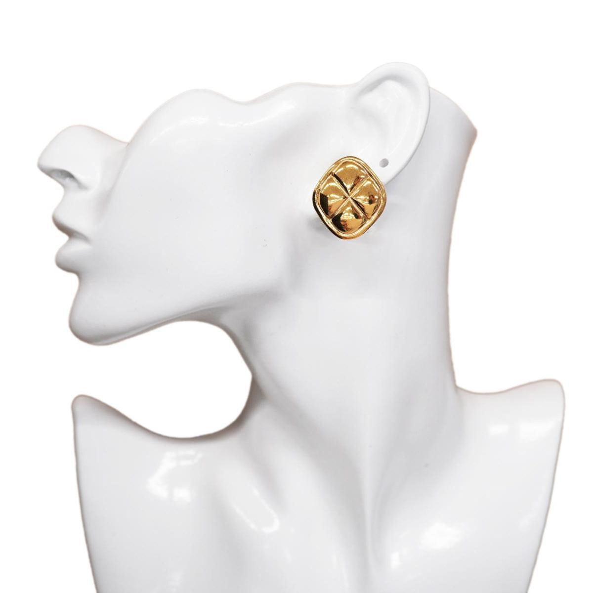 Top Quality Chanel Matelasse Earrings