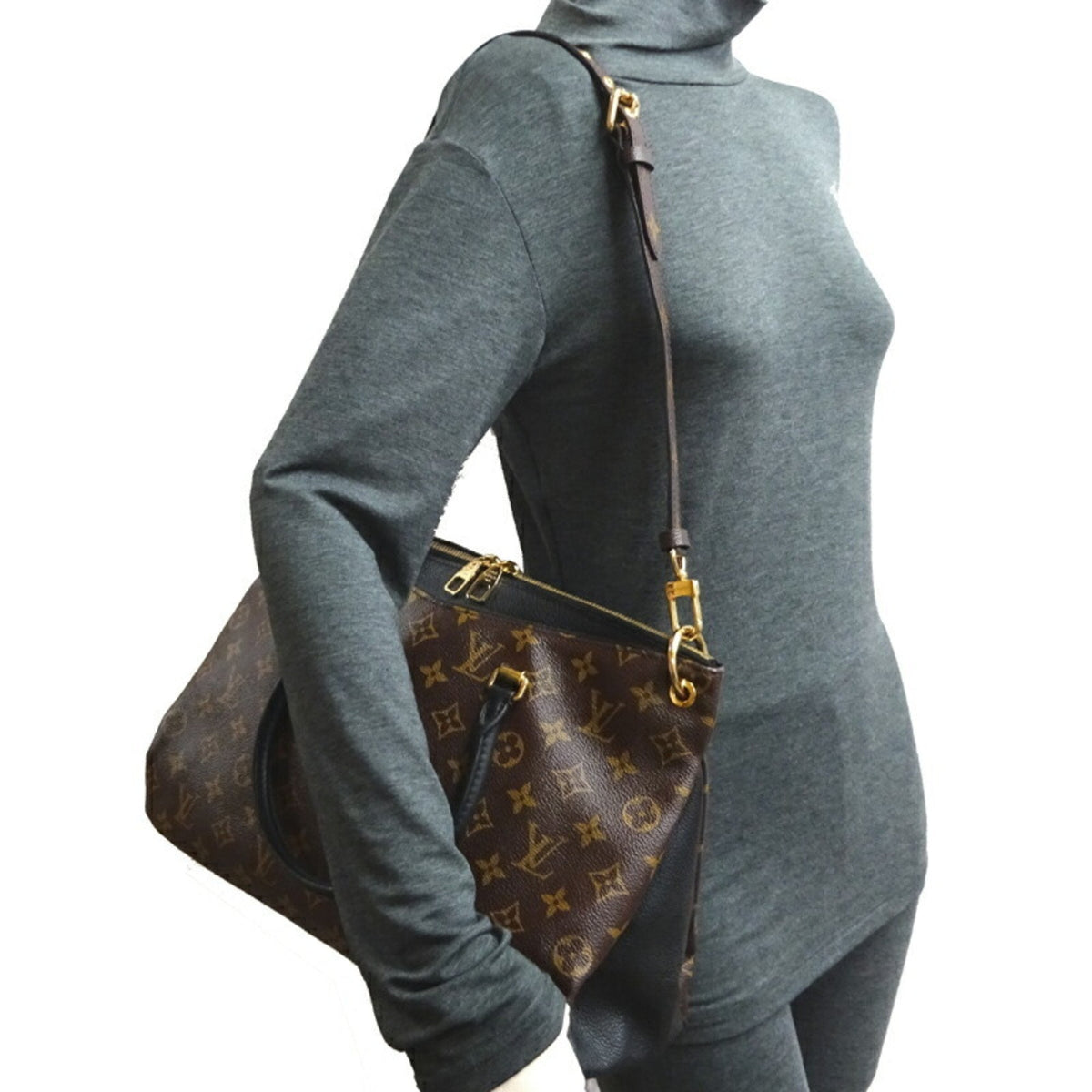 LOUIS VUITTON Pallas Handbag