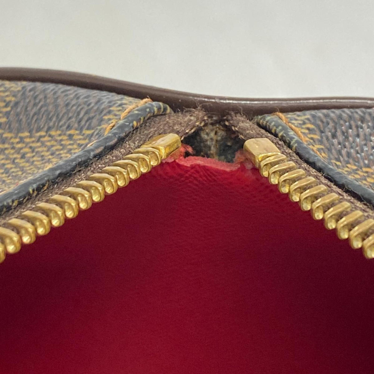 LOUIS VUITTON Papillon Handbag