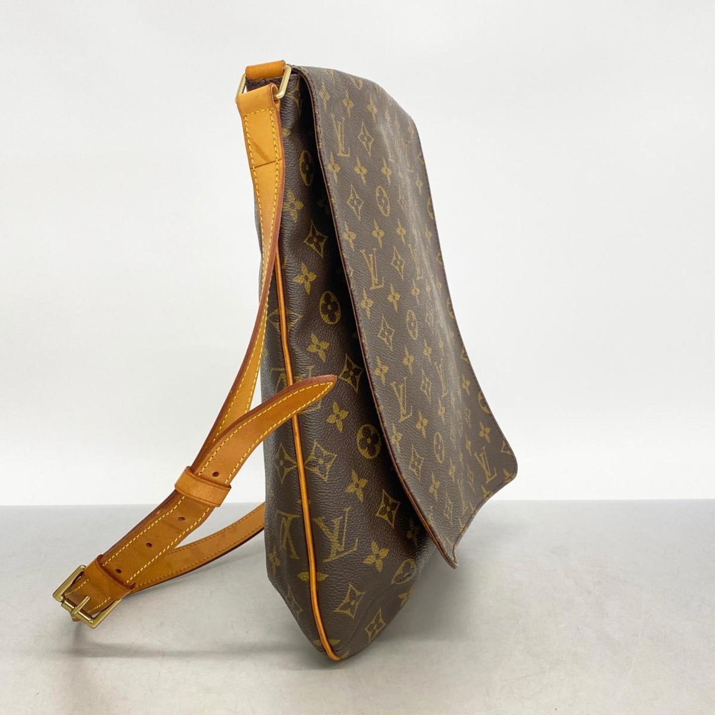 LOUIS VUITTON Musette Salsa Shoulder Bag