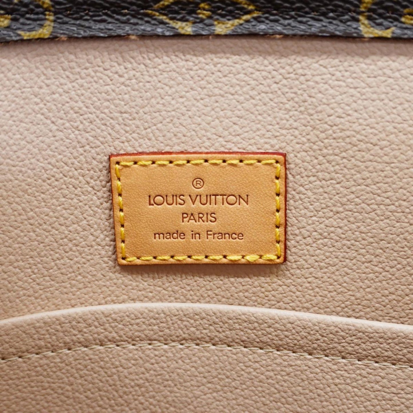 LOUIS VUITTON Sac Plat Tote