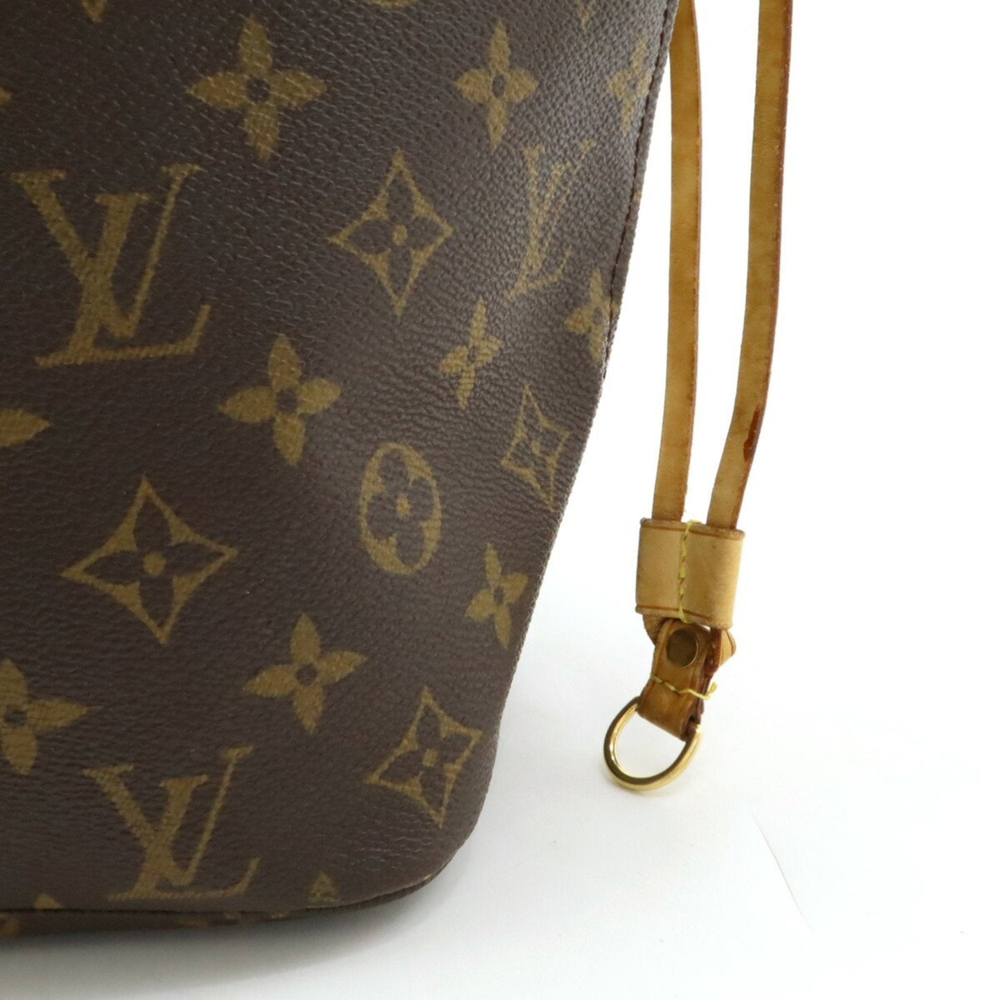 LOUIS VUITTON Neverfull MM Tote