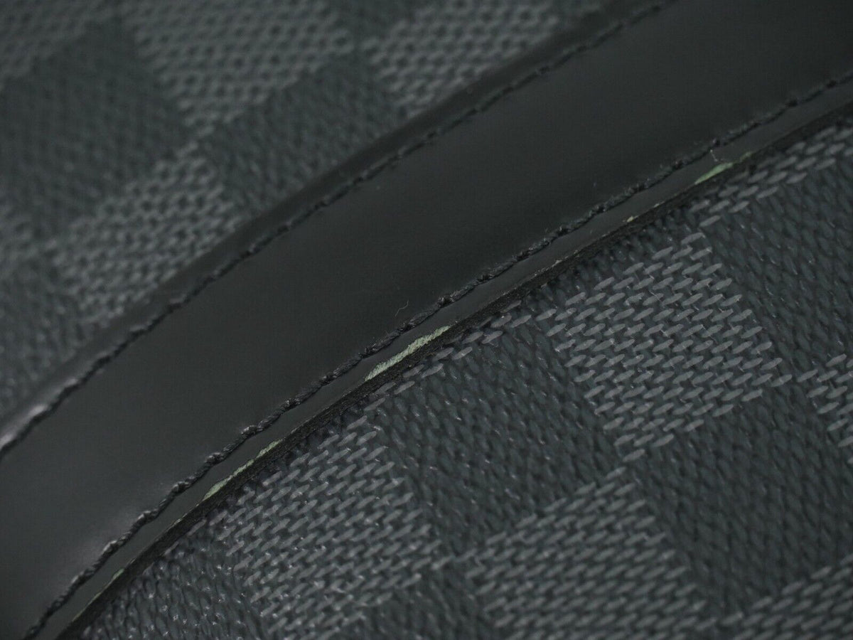 LOUIS VUITTON yoon Briefcases & Attaches