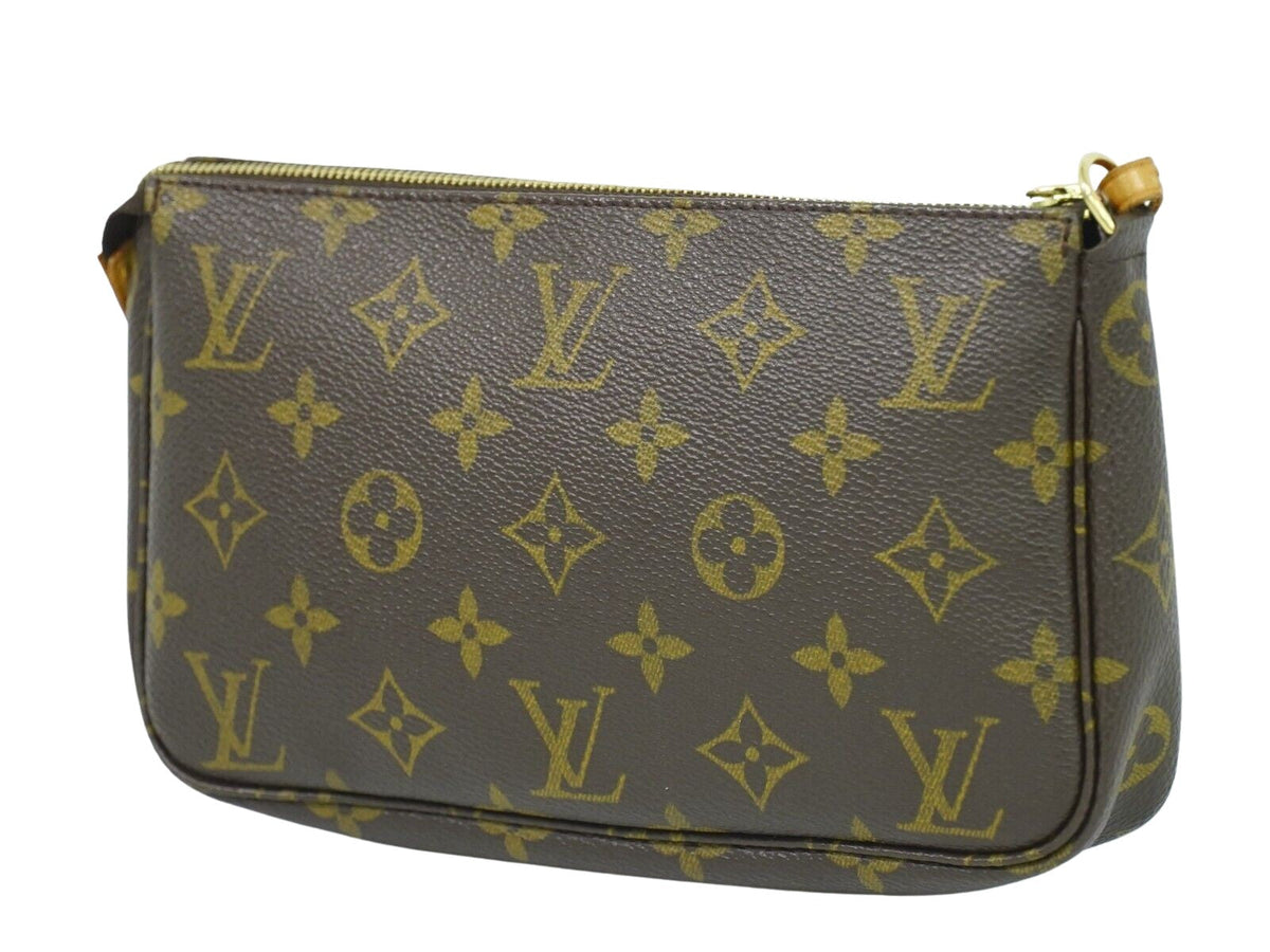 LOUIS VUITTON Pochette Accessoire Clutch Bag