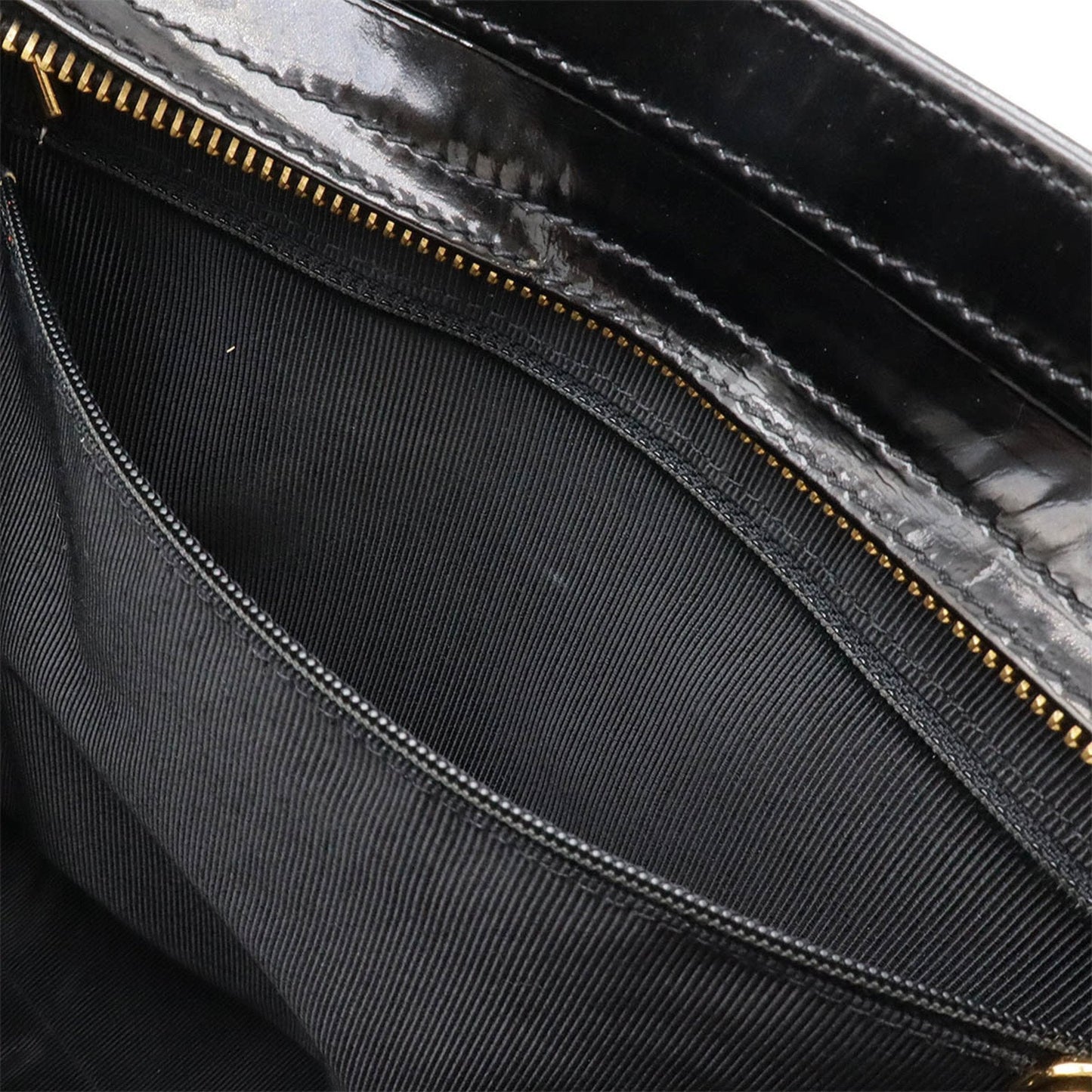 Top Quality Chanel Logo CC Shoulder Bag