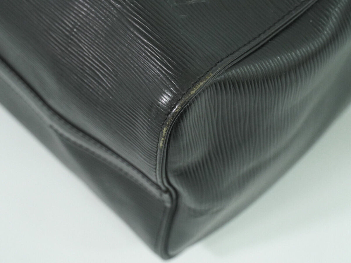 LOUIS VUITTON Speedy 30 Handbag