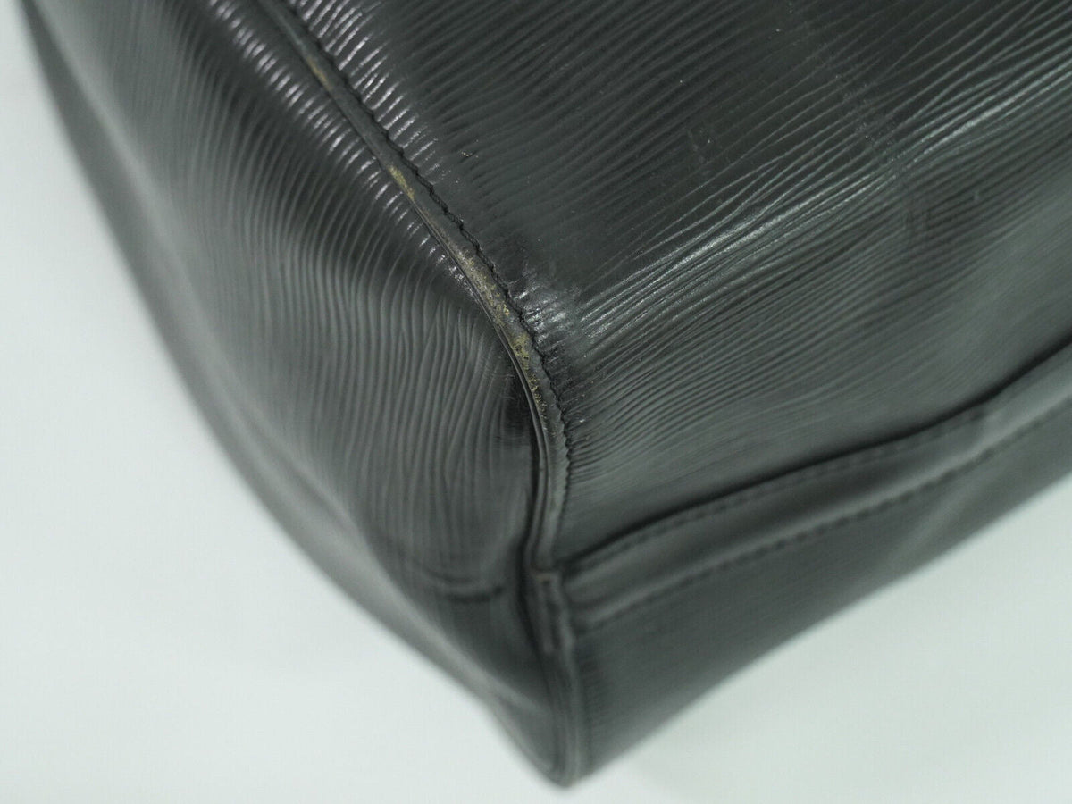 LOUIS VUITTON Speedy 30 Handbag