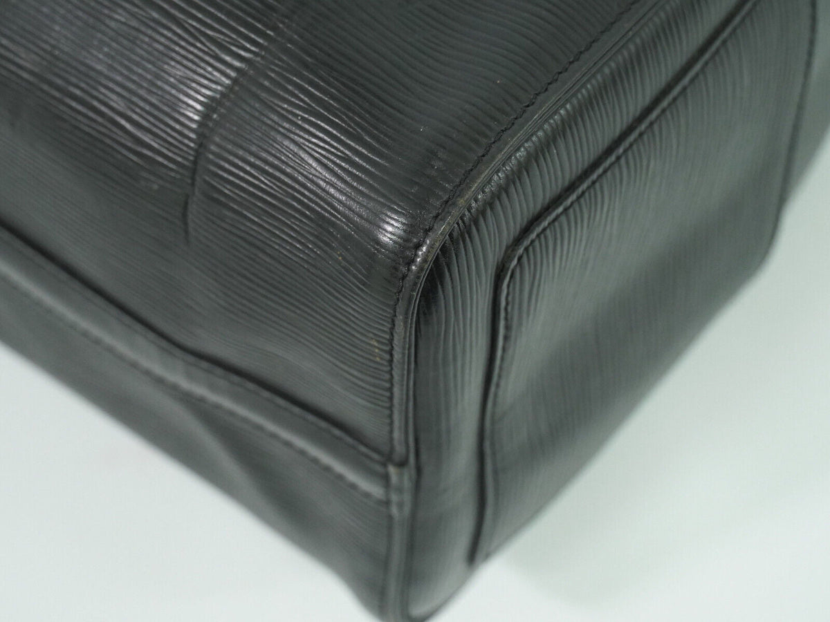 LOUIS VUITTON Speedy 30 Handbag