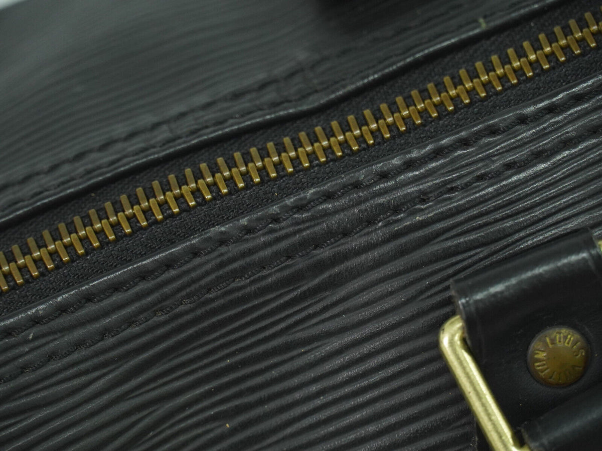 LOUIS VUITTON Speedy 30 Handbag