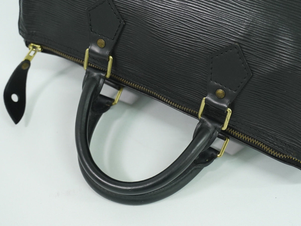 LOUIS VUITTON Speedy 30 Handbag