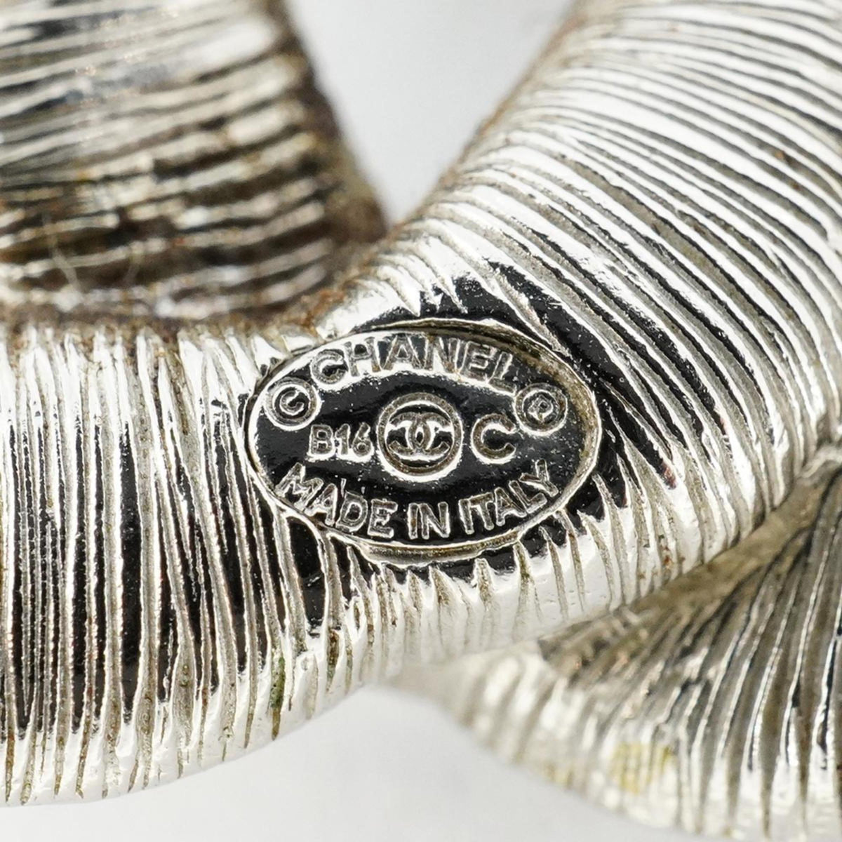 Top Quality Chanel Logo CC Brooch