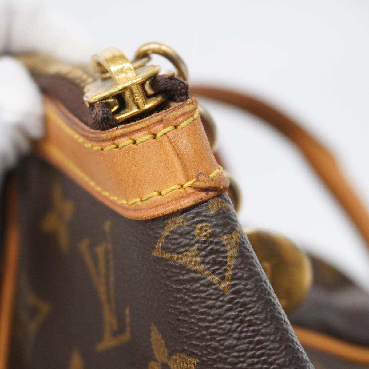 LOUIS VUITTON Tivoli Handbag