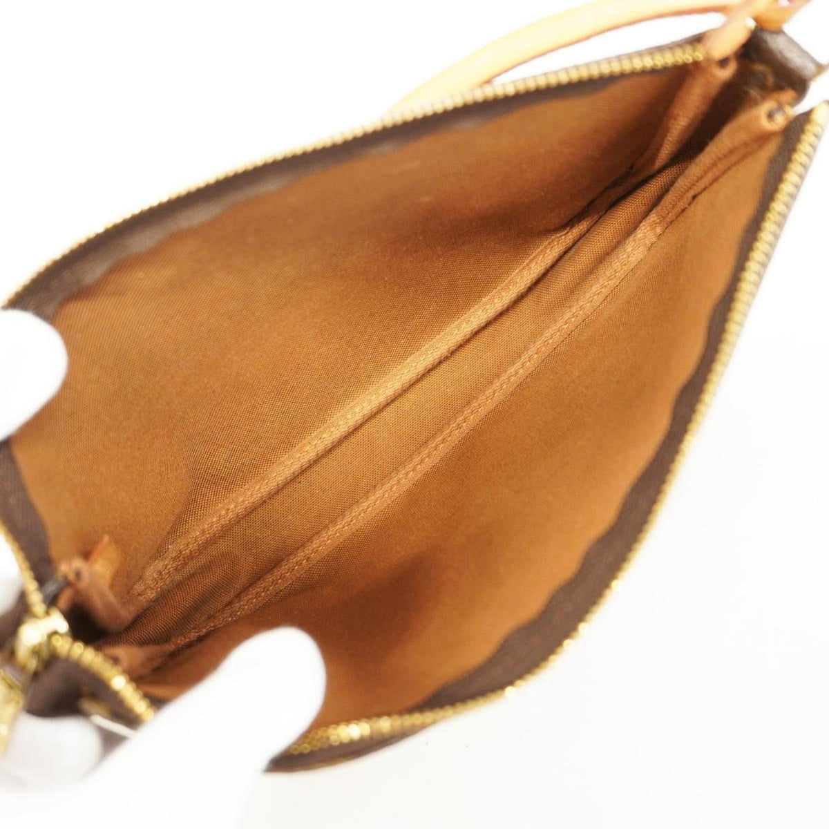 LOUIS VUITTON Pochette Accessoire Clutch Bag