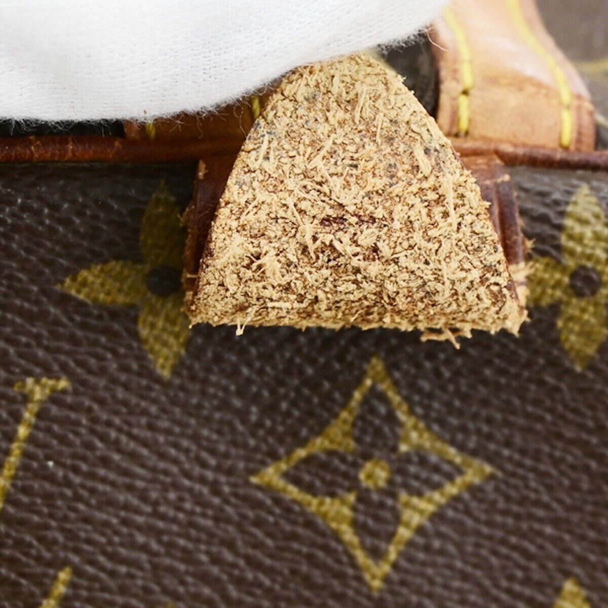 LOUIS VUITTON Sac Souple Handbag
