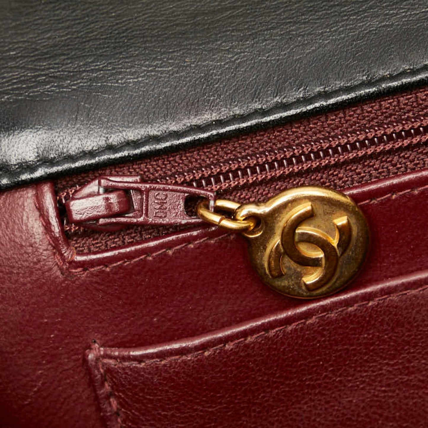 Top Quality Chanel Jumbo Shoulder Bag