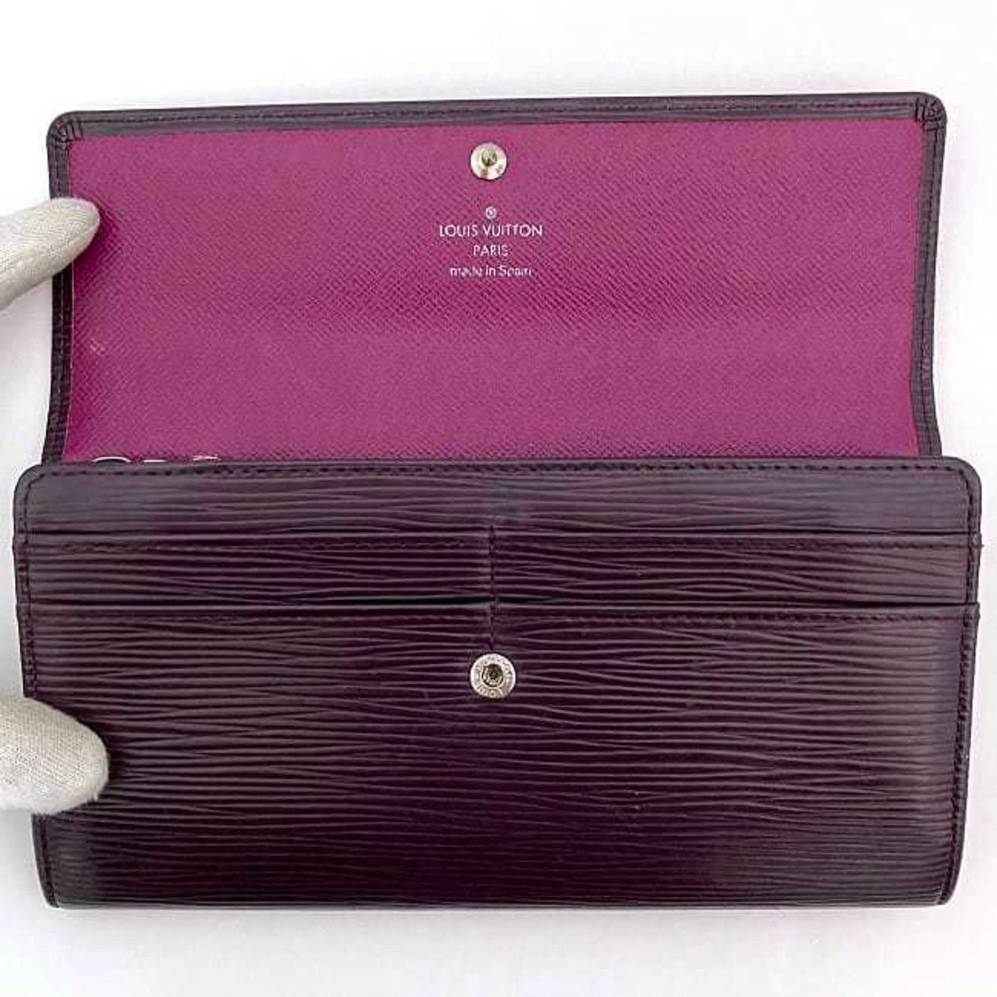 LOUIS VUITTON Sarah Wallet