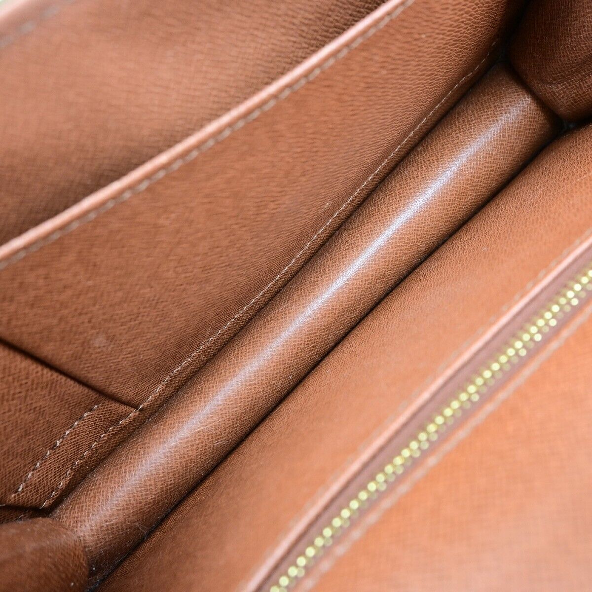 LOUIS VUITTON Pochette Dame Clutch Bag