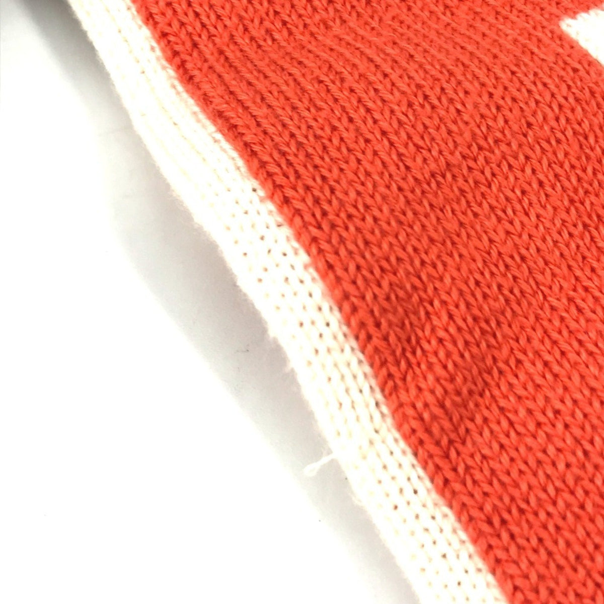 LOUIS VUITTON Scarves