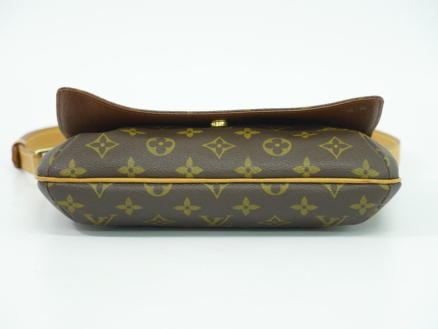 LOUIS VUITTON Musette Tango Shoulder Bag