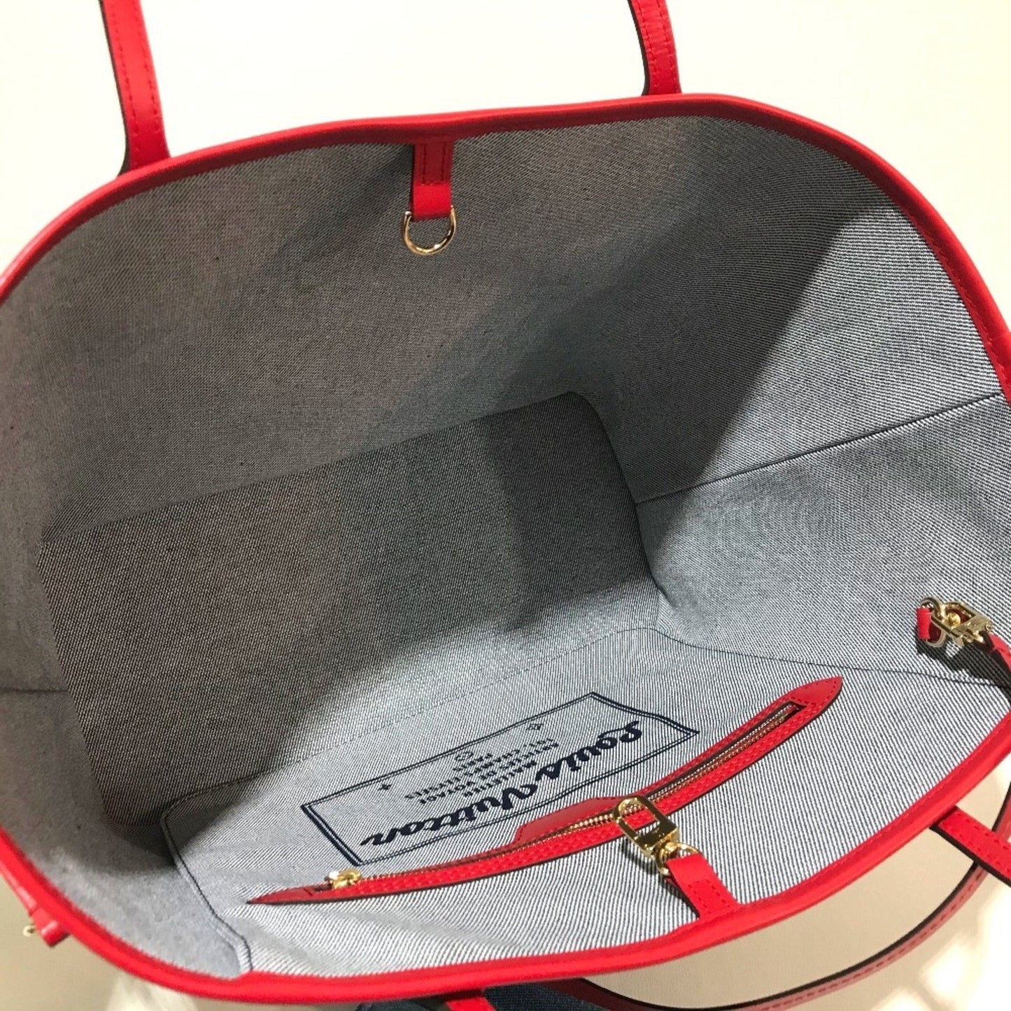 LOUIS VUITTON Neverfull MM Tote