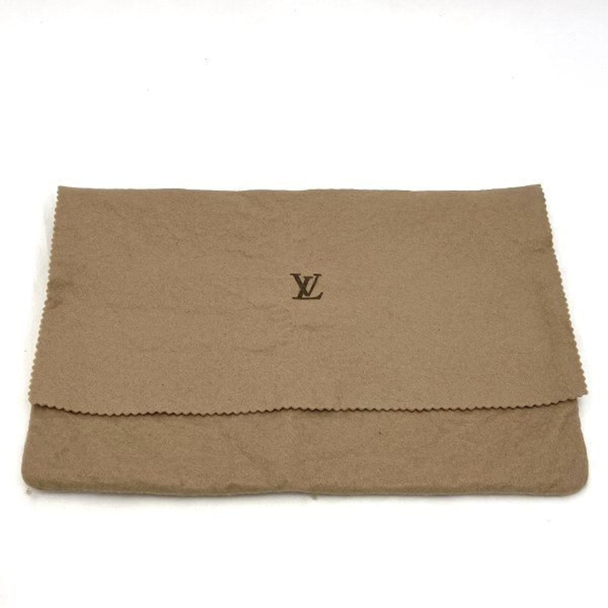 LOUIS VUITTON Trousse de Toilette Clutch Bag