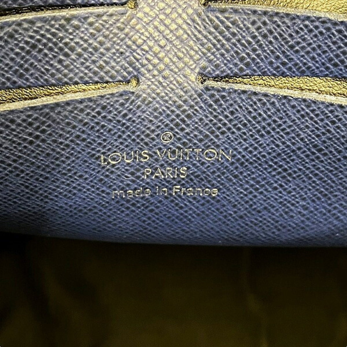 LOUIS VUITTON Pochette voyage Clutch Bag