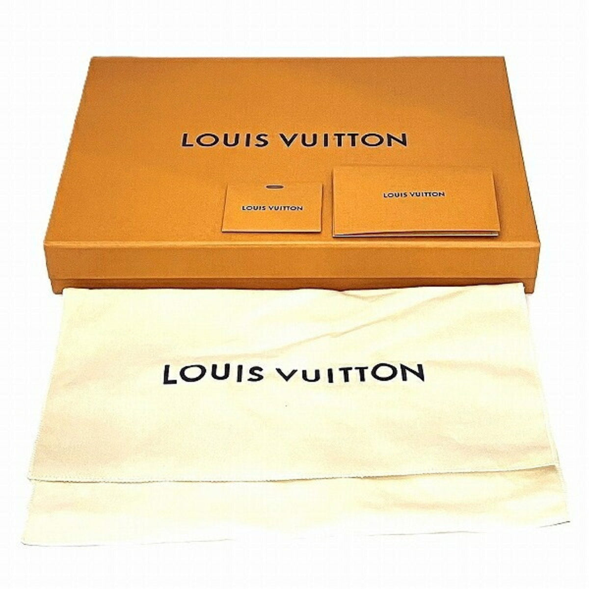 LOUIS VUITTON Pochette voyage Clutch Bag
