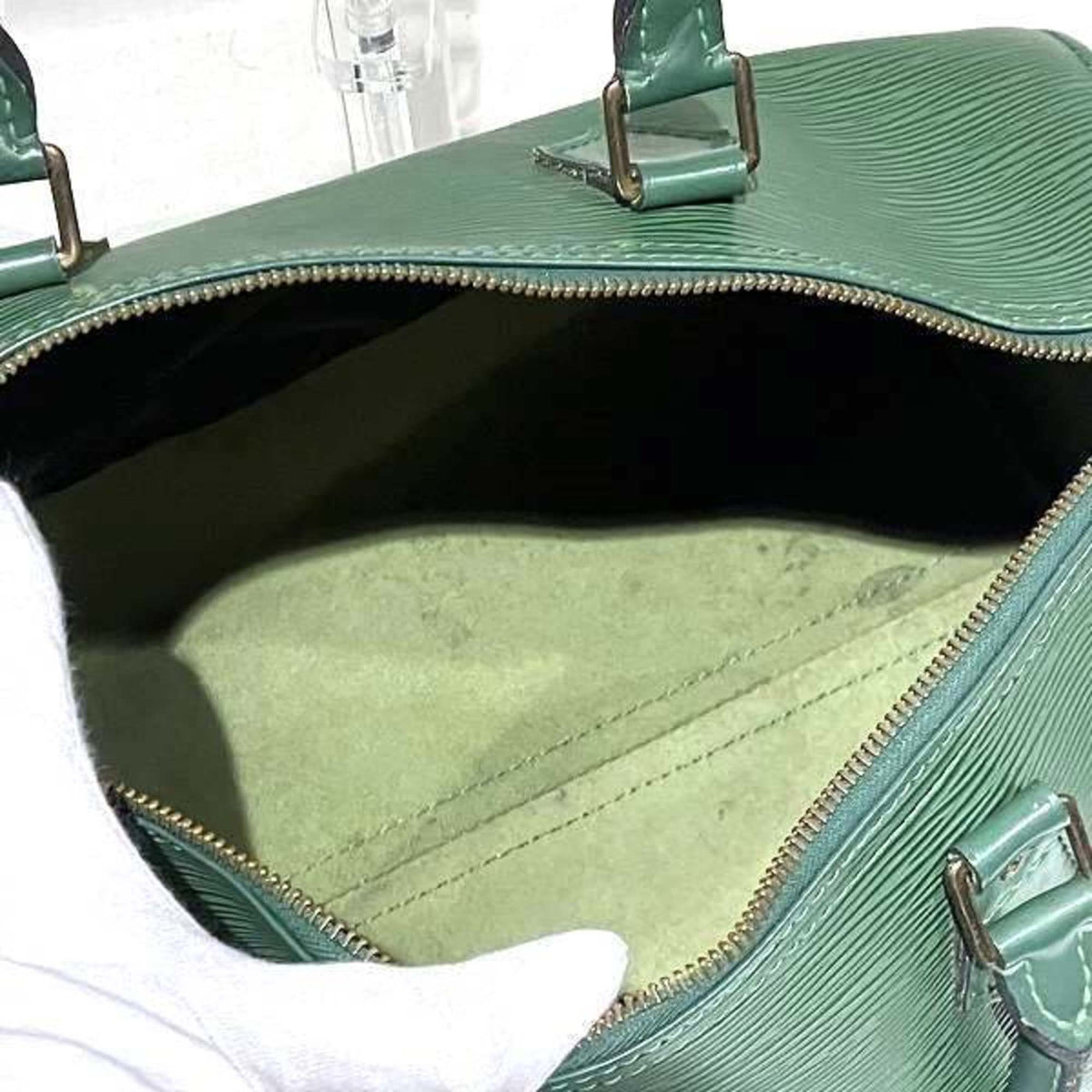 LOUIS VUITTON Speedy 30 Handbag