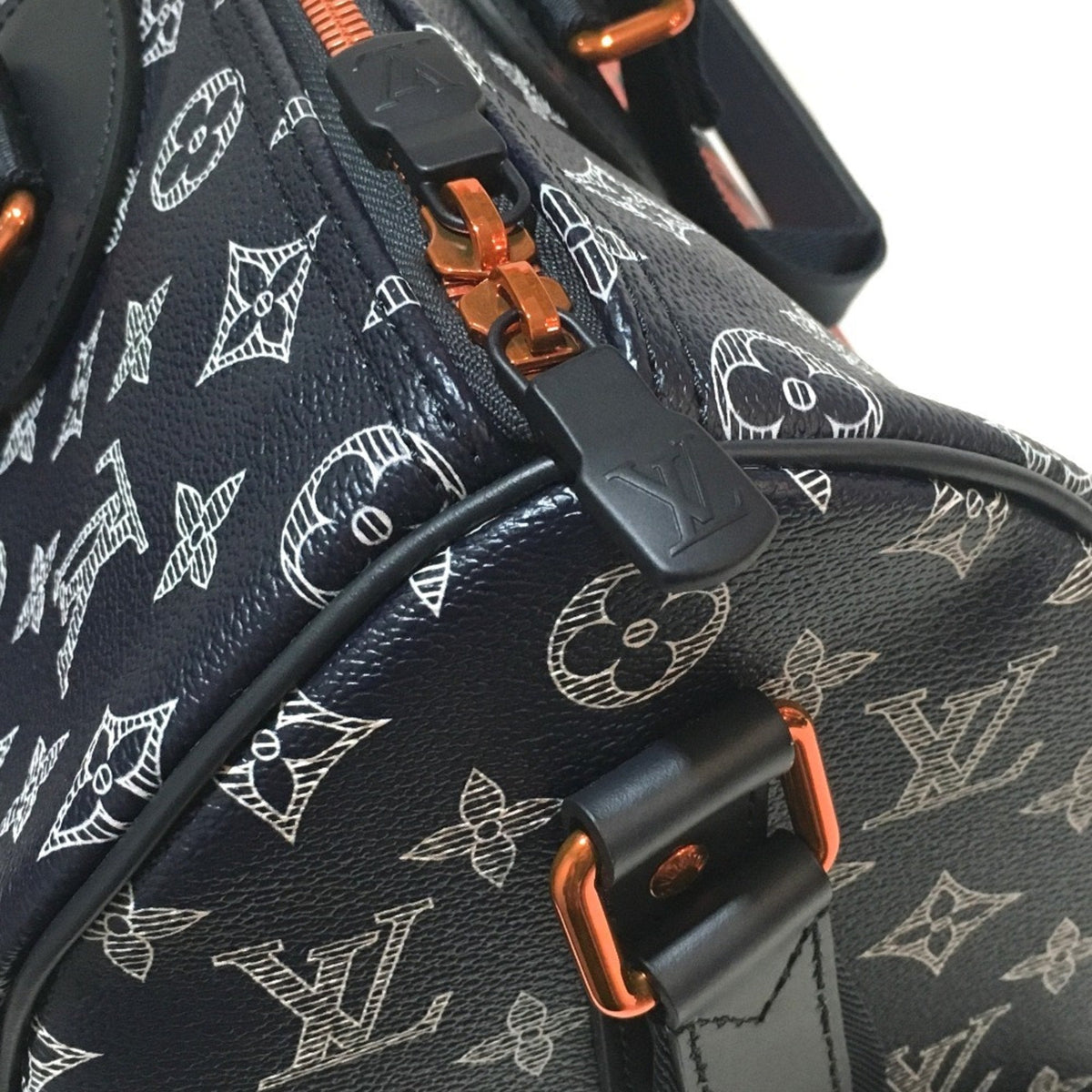 LOUIS VUITTON Speedy Bandouliere Handbag