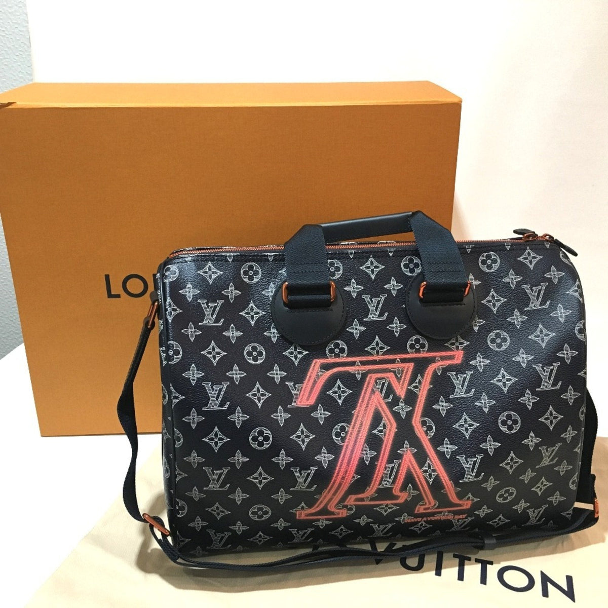 LOUIS VUITTON Speedy Bandouliere Handbag