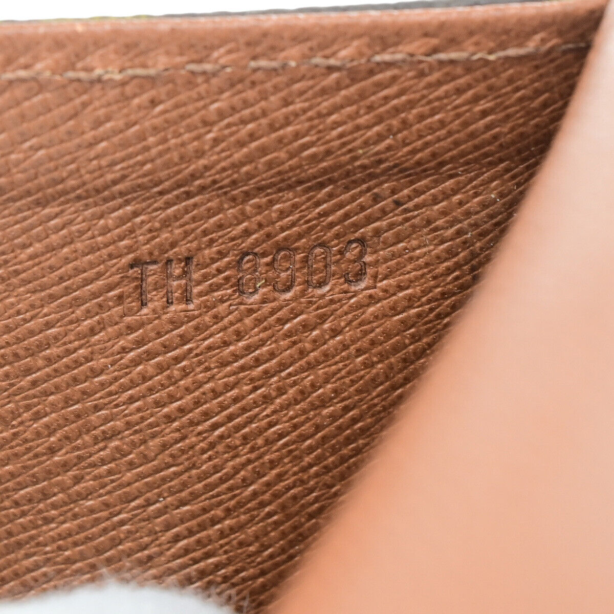 LOUIS VUITTON Pochette Dame Clutch Bag