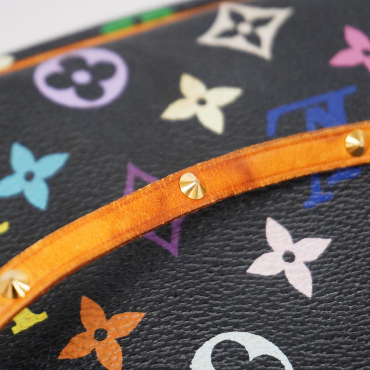 LOUIS VUITTON Pochette Accessoire Clutch Bag