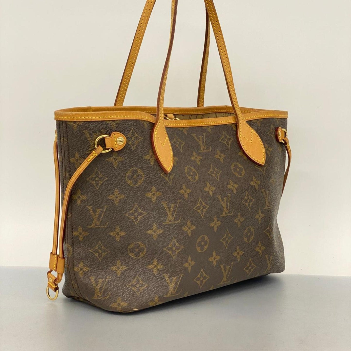 LOUIS VUITTON Neverfull PM Tote