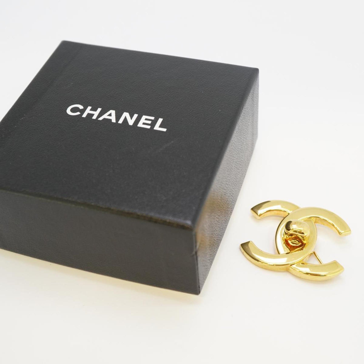 Top Quality Chanel Logo CC Brooch