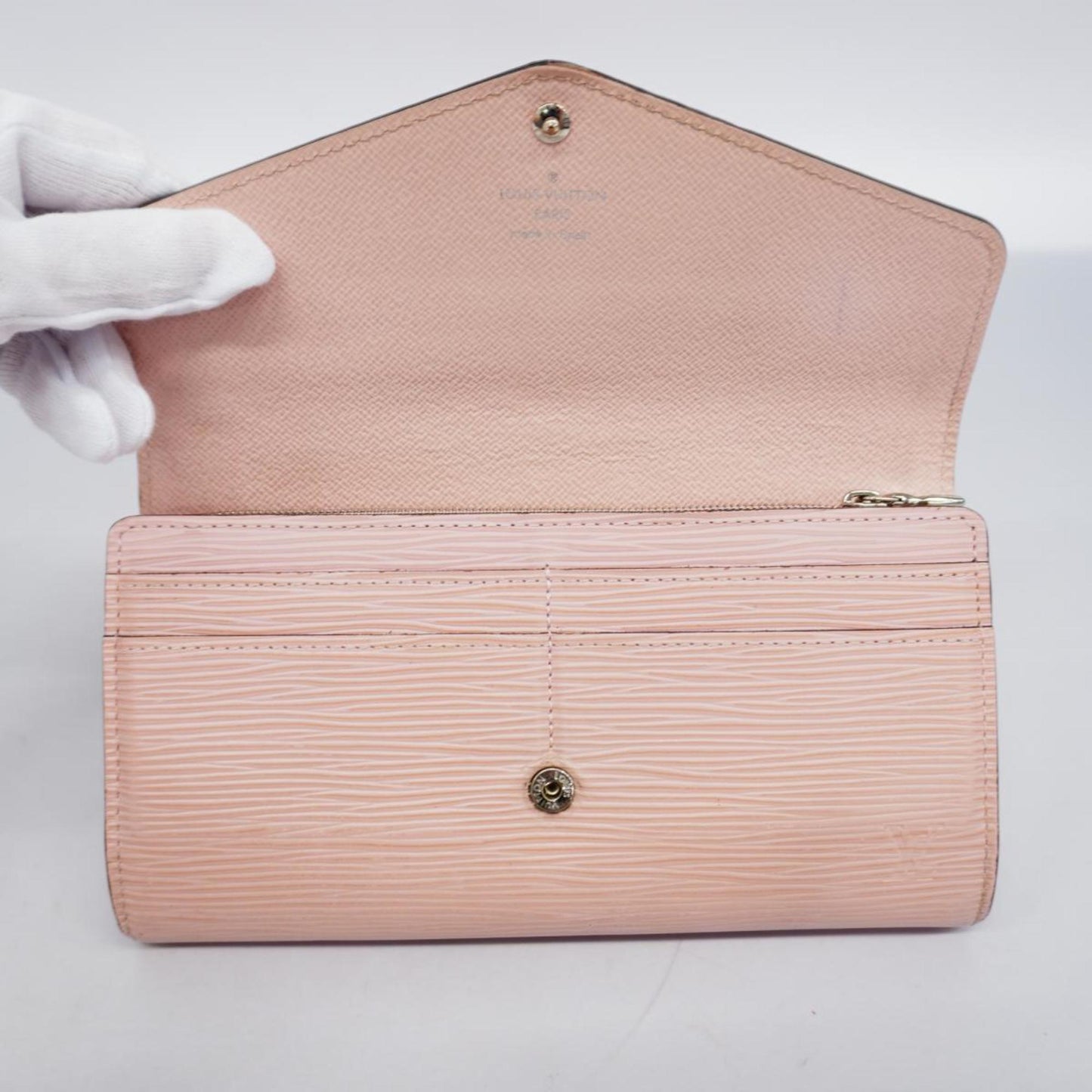 LOUIS VUITTON Sarah Wallet
