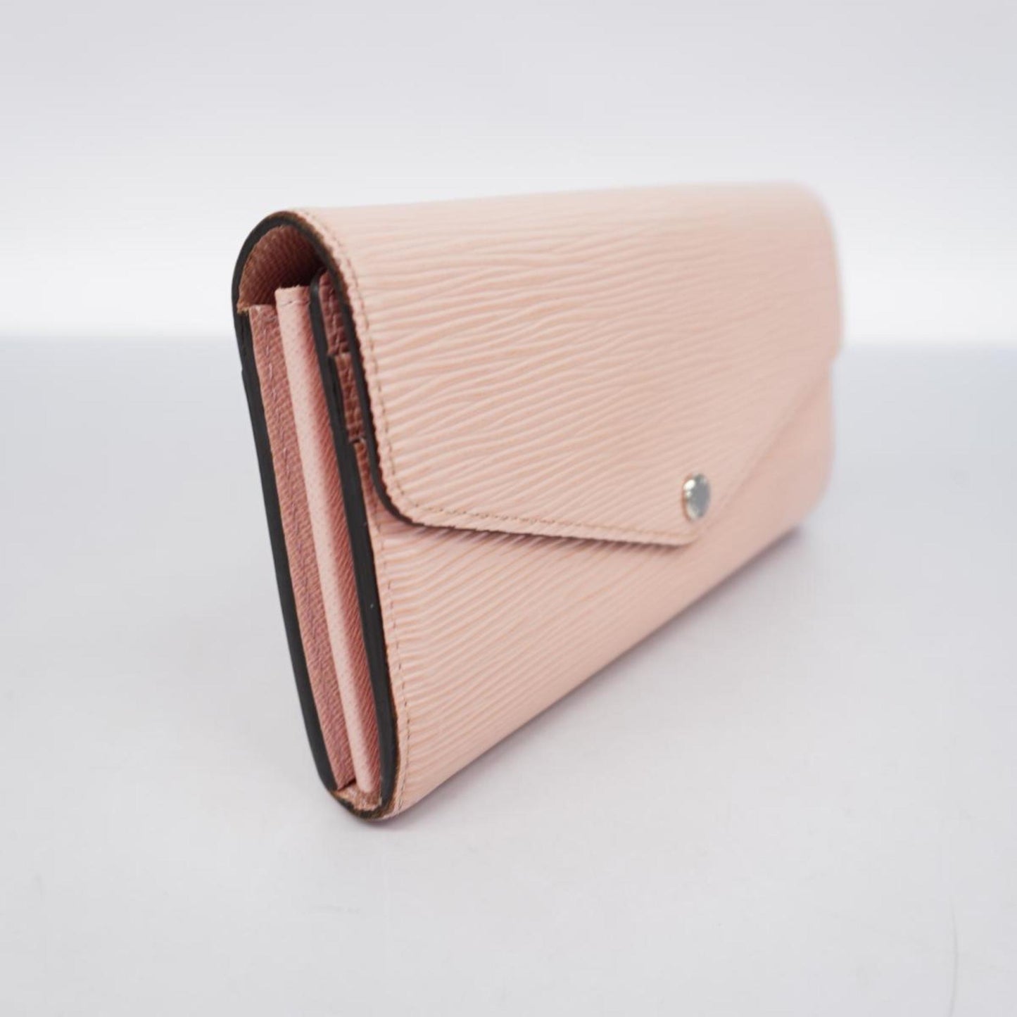 LOUIS VUITTON Sarah Wallet