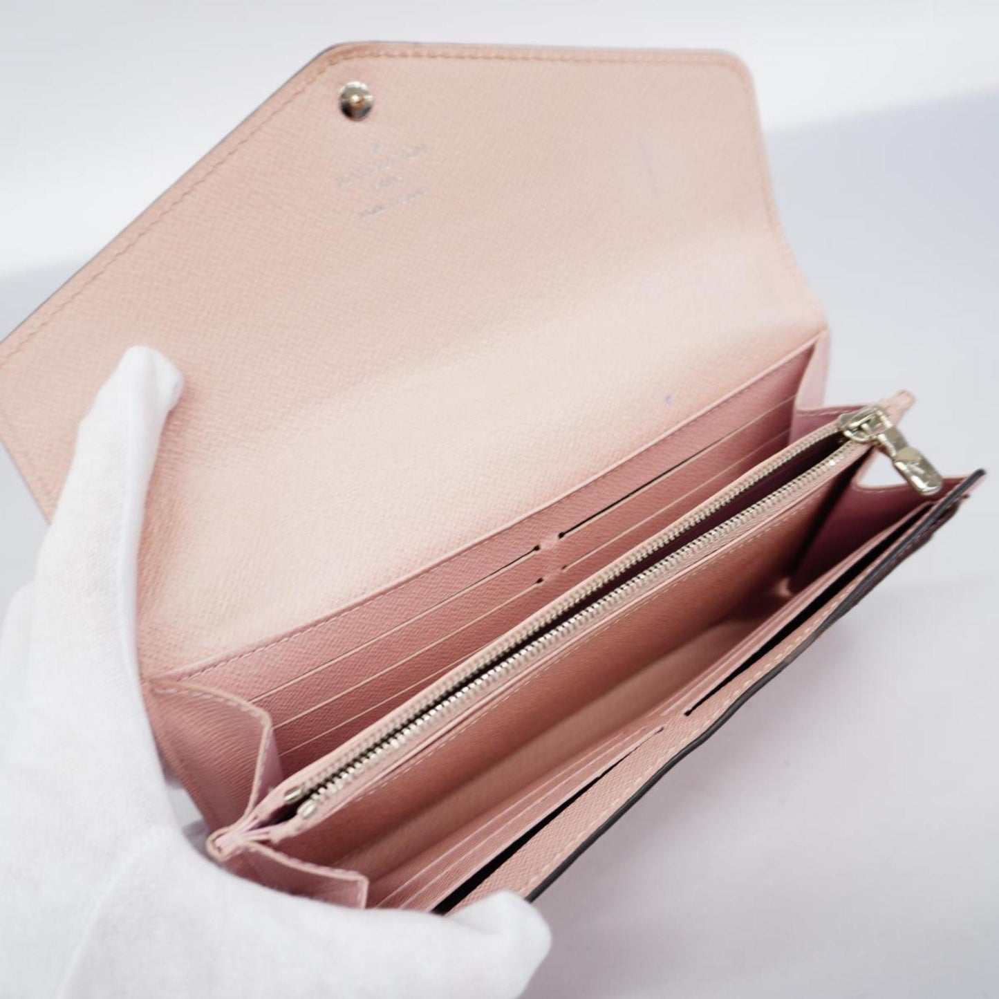 LOUIS VUITTON Sarah Wallet