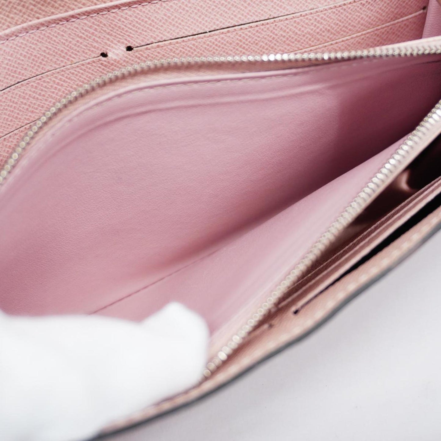 LOUIS VUITTON Sarah Wallet