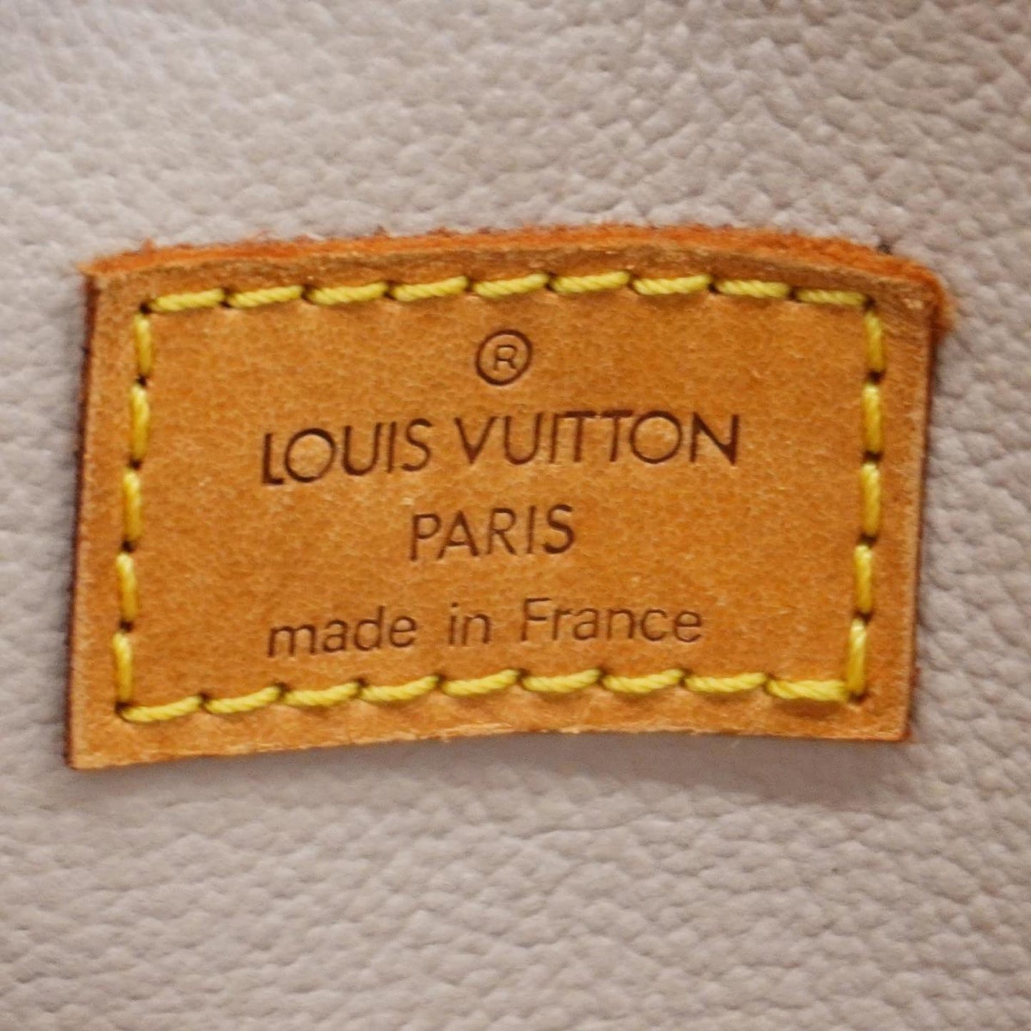 LOUIS VUITTON Sac plat Tote