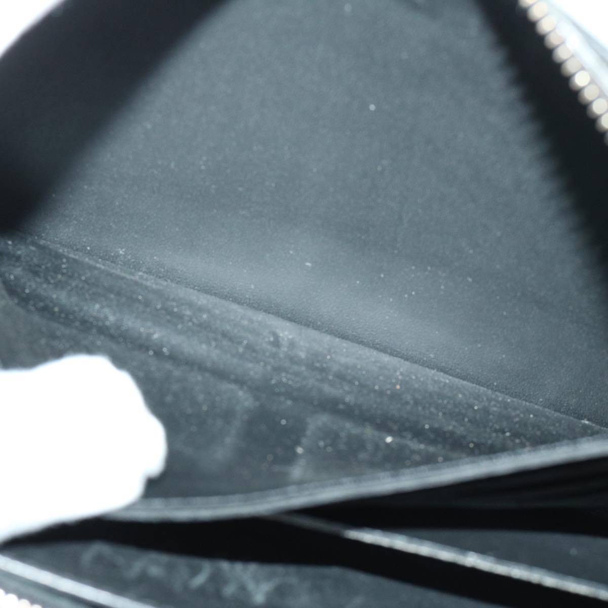 LOUIS VUITTON Zippy XL Wallet